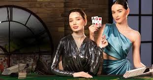 Antarmuka mode turnamen evo hoki dengan kategori permainan dan leaderboard